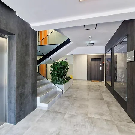 Nomirent - Kepa Mieszczanska Вроцлав